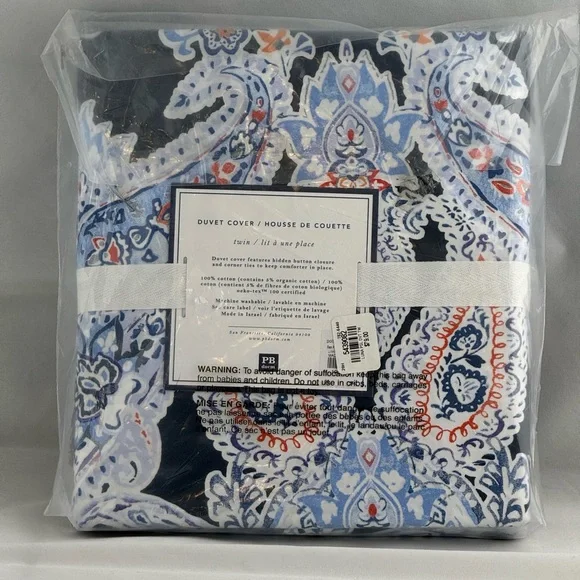 NWT -Pottery Barn Dorm Luna Paisley Duvet Cover Twin Navy Blue